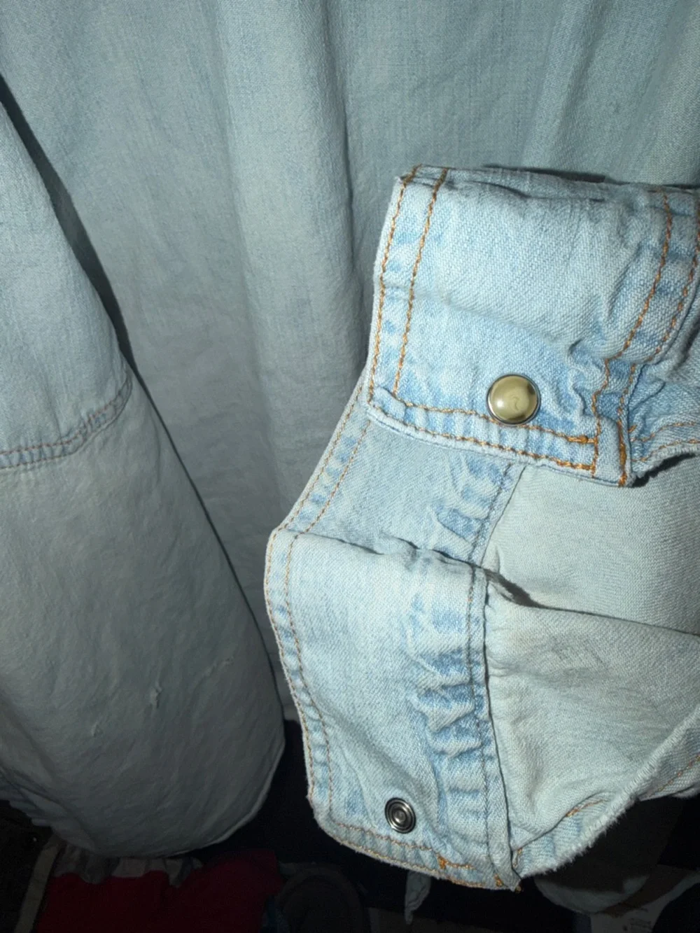 Levi's Pale Blue Denim Shirt Jacket - Picture 6 of 11
